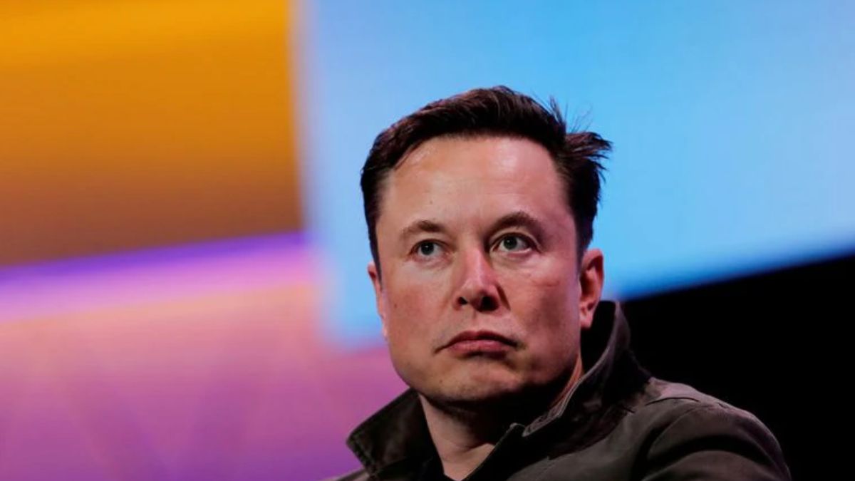 Musk To Close Twitter office Buildings, Disable Employee Badge Until Nov 21